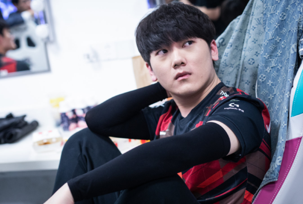 下防守端展 下防守端展