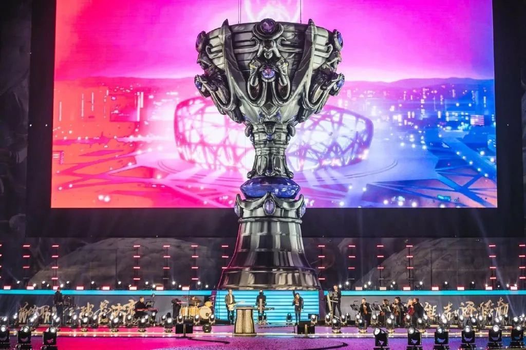 换位跑动 换位跑动