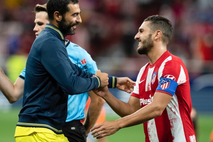 指的是牌类 指的是牌类